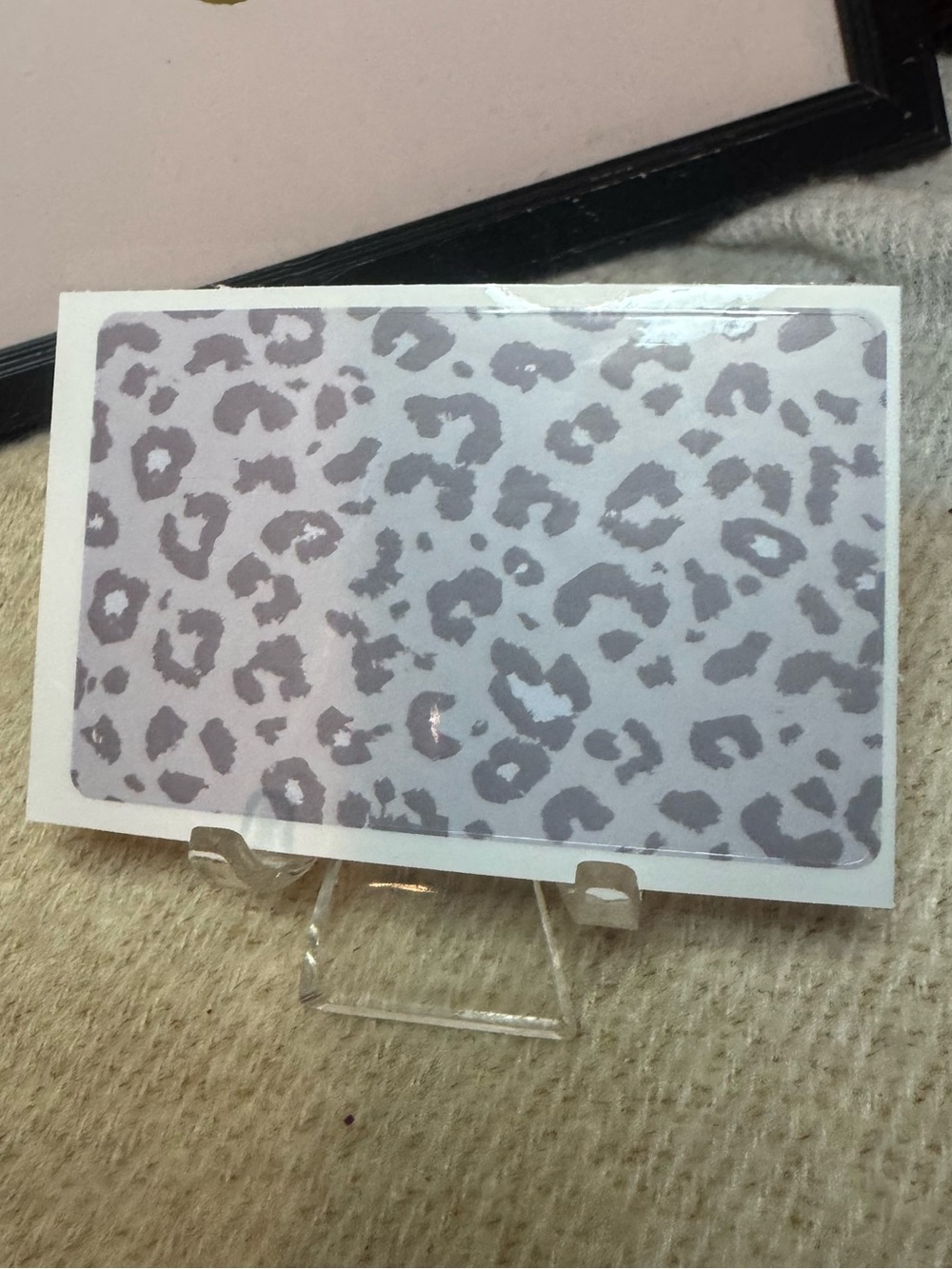 Leopard Print Card Sleeve - Gray and White